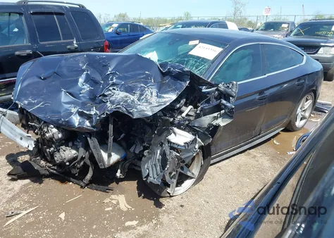 2018 Audi A5 2.0T Premium z USA, uszkodzony, nr VIN WAUENCF51JA038566